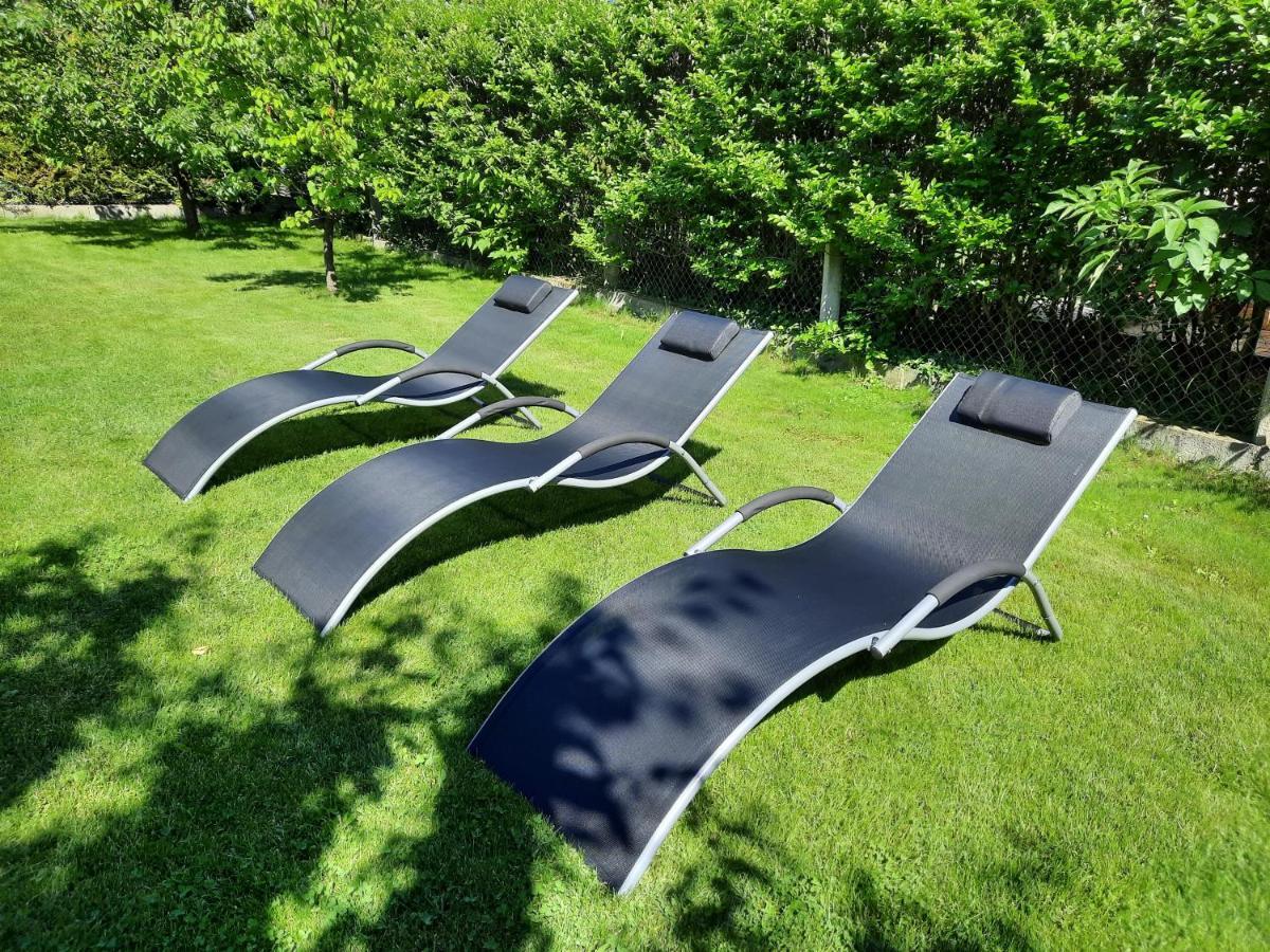 Sunny Garden Pihenohaz Villa Siófok Exteriör bild